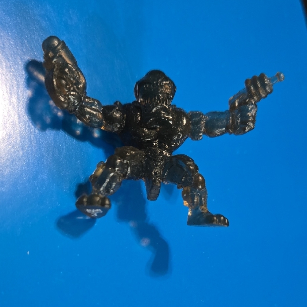 2004 #14 Aknar Shadow (Uncommon) Fistful Of Power Series 1 Figure 1.75"